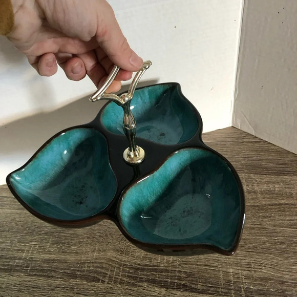 Vtg Blue Mountain Pottery Three Section Handled Dish - Picture 5 of 11